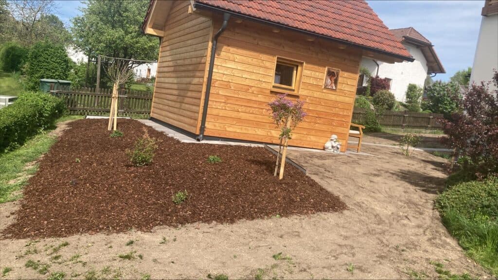 Wie viel kostet eine regelmäßige Gartenpflege in Oberösterreich?